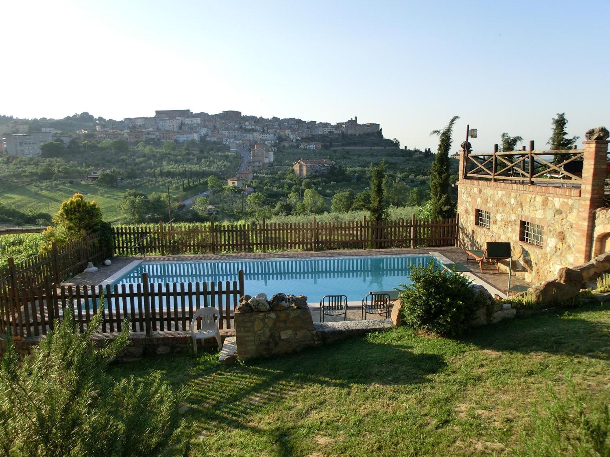 Agriturismo La Pietriccia Chianciano Terme Exterior foto