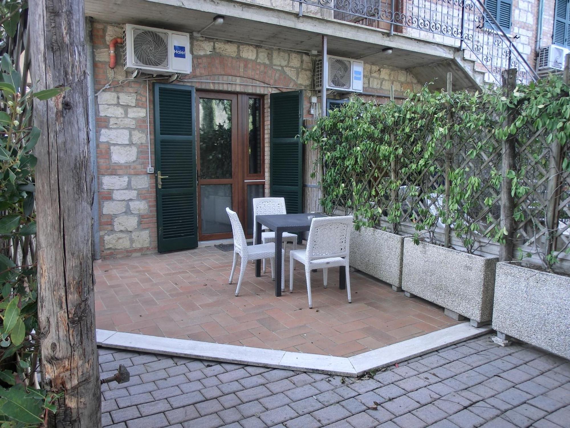 Agriturismo La Pietriccia Chianciano Terme Exterior foto
